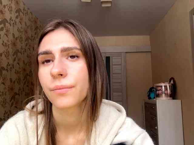 AshantiBadolato webcam