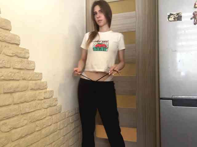 AshantiBadolato webcam