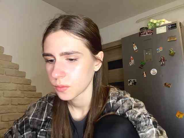 AshantiBadolato webcam