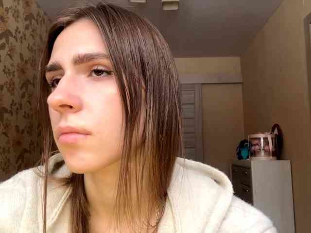 AshantiBadolato webcam