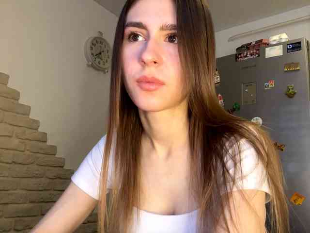 AshantiBadolato webcam