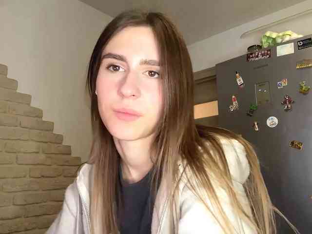 AshantiBadolato webcam