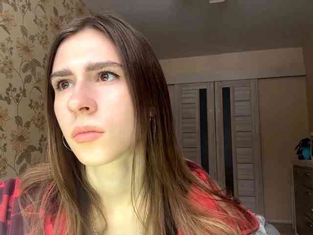 AshantiBadolato webcam