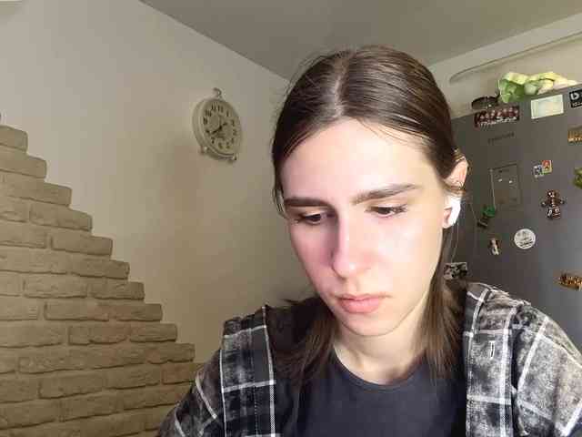 AshantiBadolato webcam