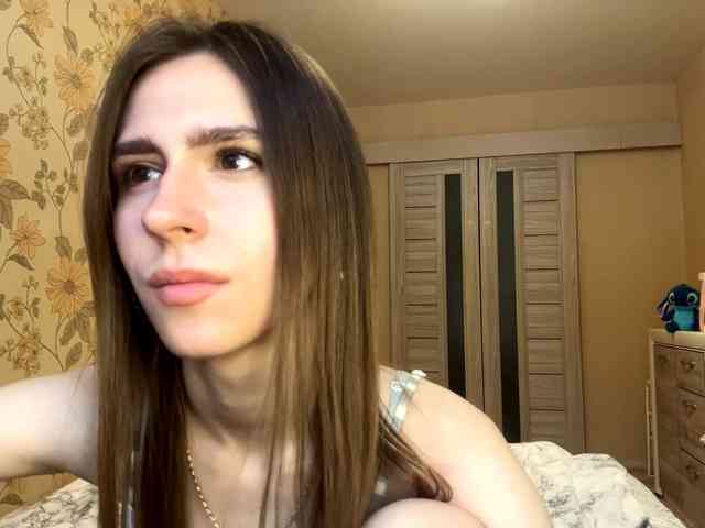 AshantiBadolato webcam