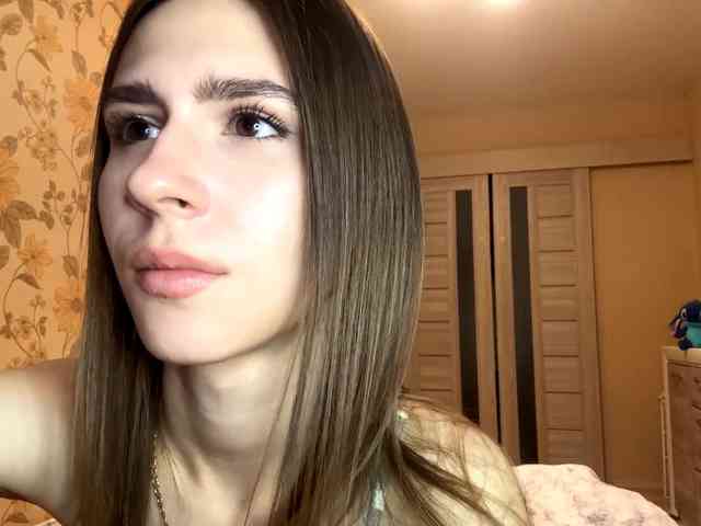 AshantiBadolato webcam