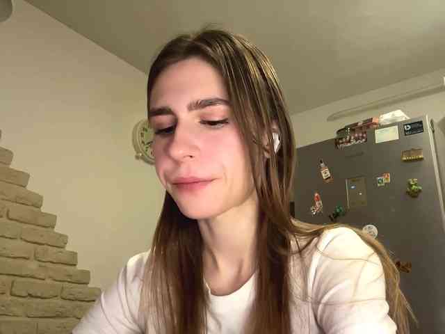 AshantiBadolato webcam