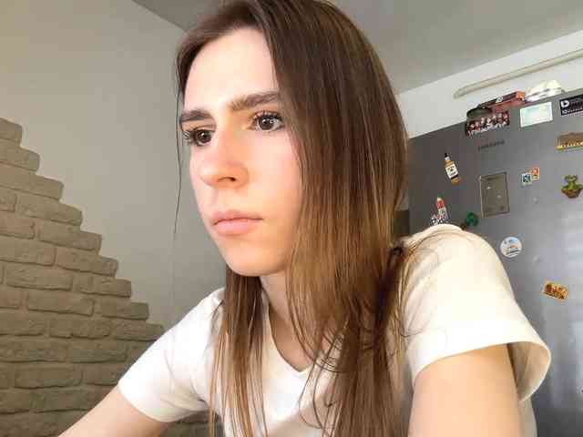 AshantiBadolato webcam