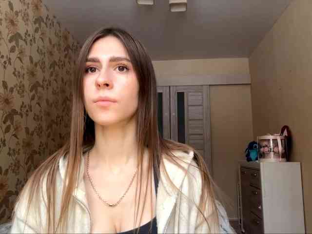 AshantiBadolato webcam