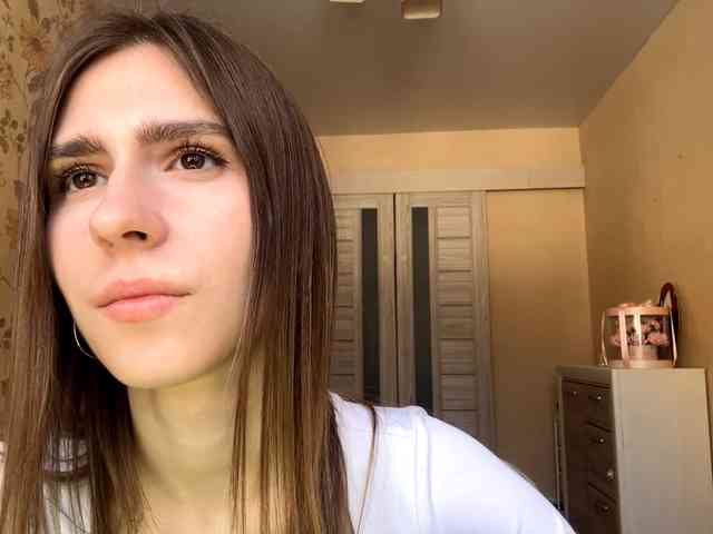 AshantiBadolato webcam