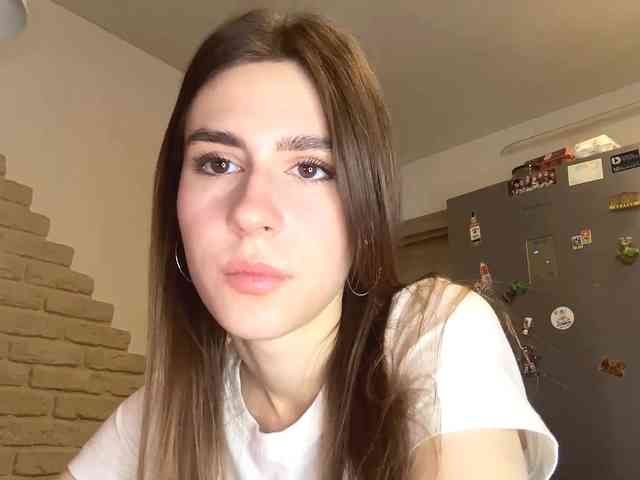 AshantiBadolato webcam