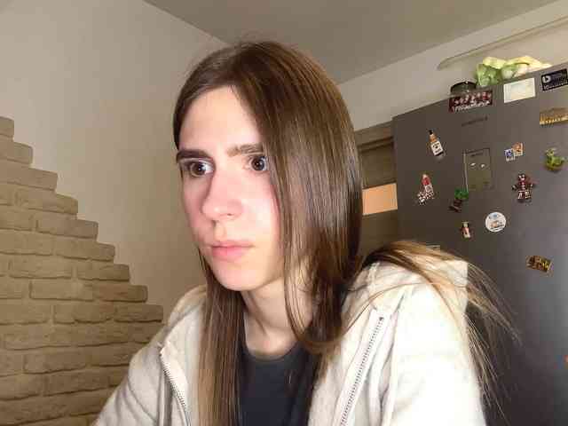 AshantiBadolato webcam