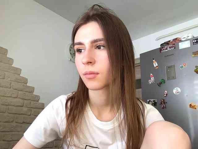 AshantiBadolato webcam