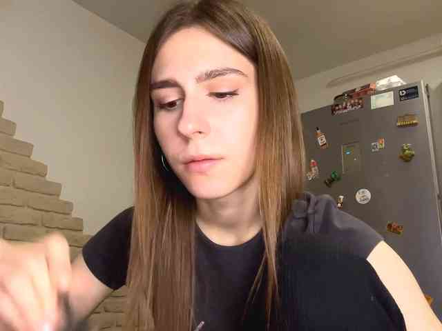 AshantiBadolato webcam