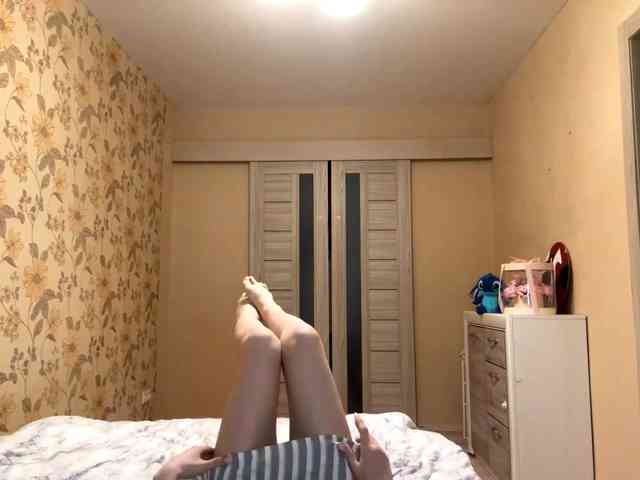 AshantiBadolato webcam