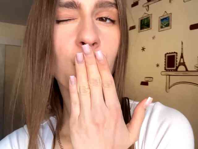 AshantiBadolato webcam