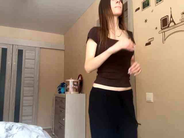 AshantiBadolato webcam