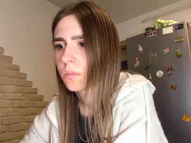 AshantiBadolato webcam