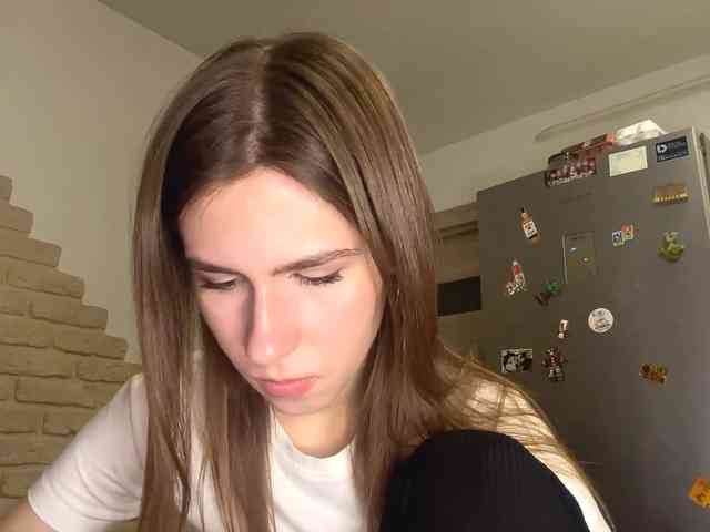 AshantiBadolato webcam