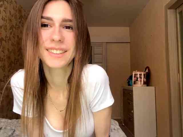 AshantiBadolato webcam