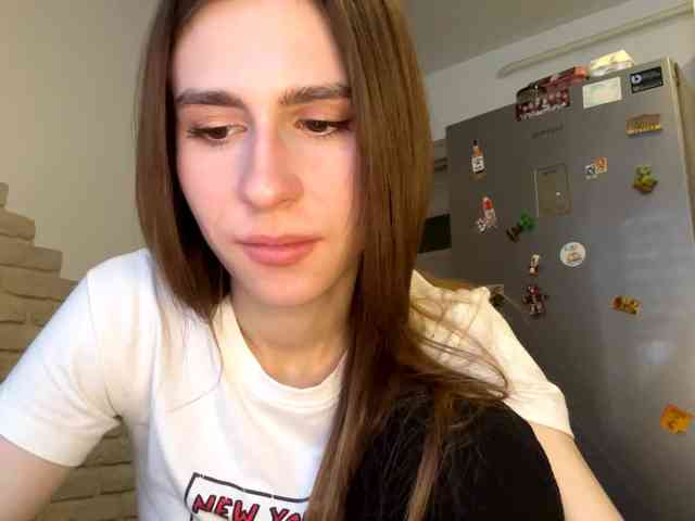 AshantiBadolato webcam