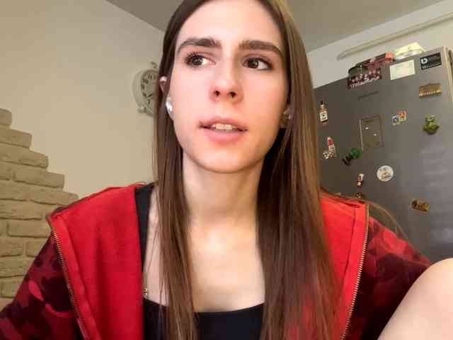 AshantiBadolato webcam