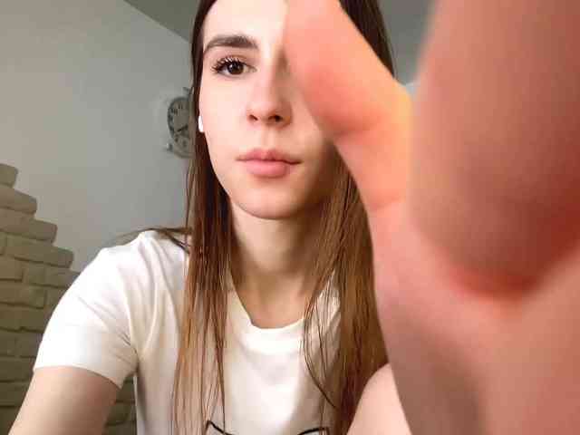 AshantiBadolato webcam