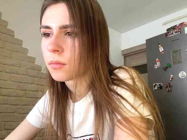 AshantiBadolato webcam