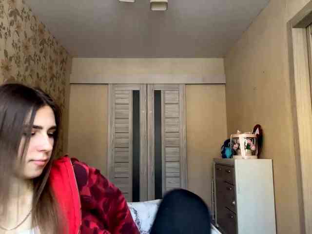 AshantiBadolato webcam