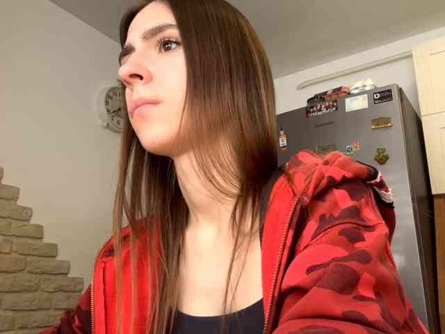 AshantiBadolato webcam