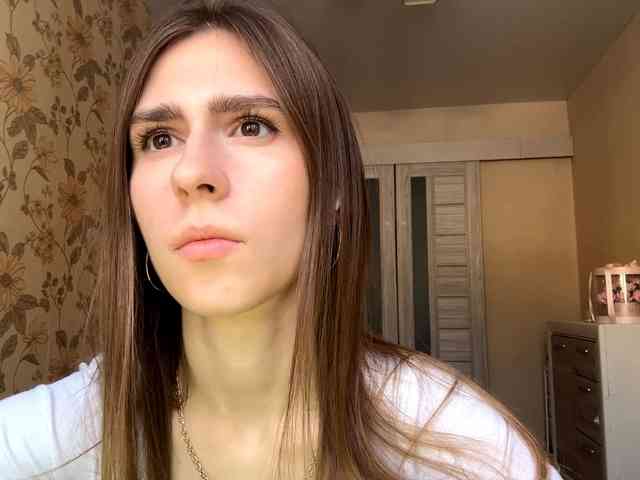 AshantiBadolato webcam