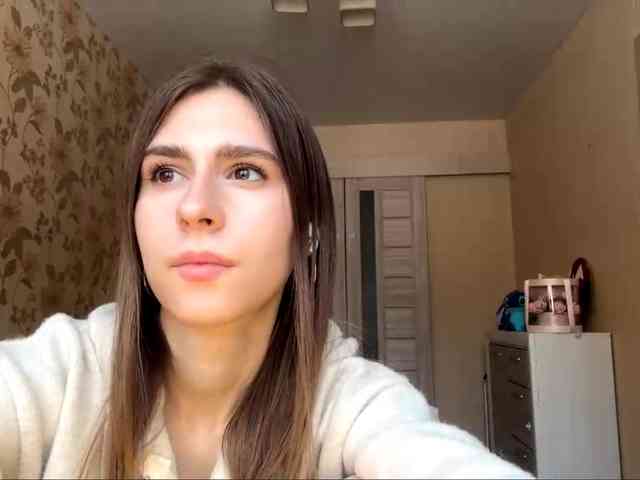 AshantiBadolato webcam