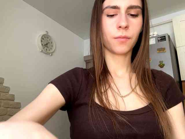 AshantiBadolato webcam