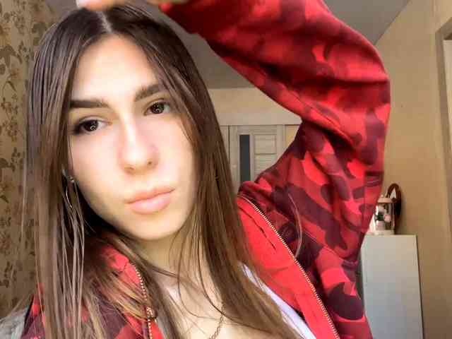 AshantiBadolato webcam