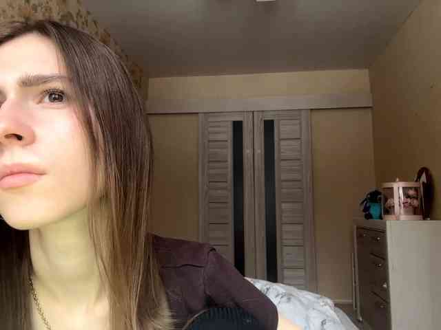 AshantiBadolato webcam