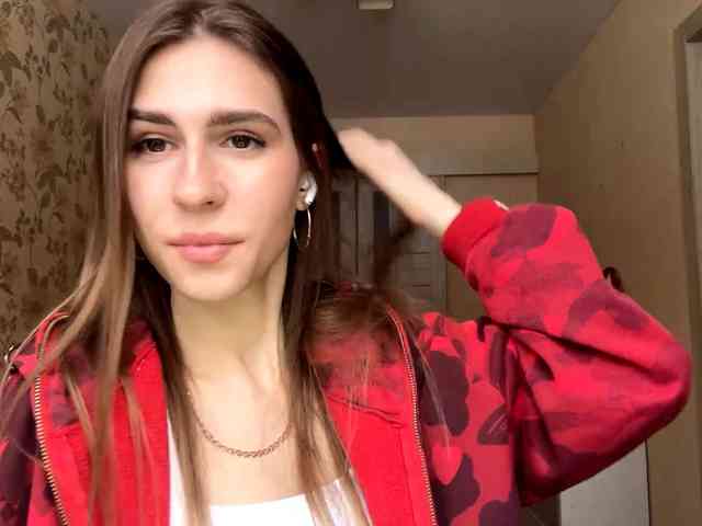 AshantiBadolato webcam