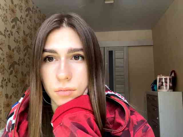 AshantiBadolato webcam