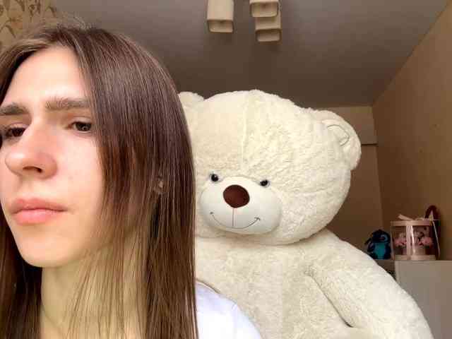 AshantiBadolato webcam