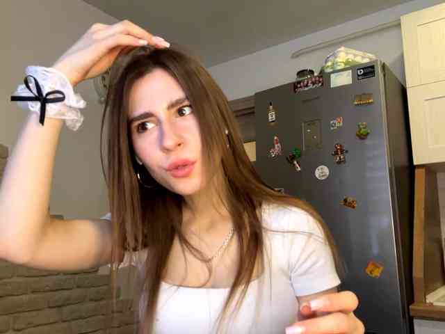 AshantiBadolato webcam