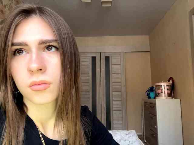 AshantiBadolato webcam