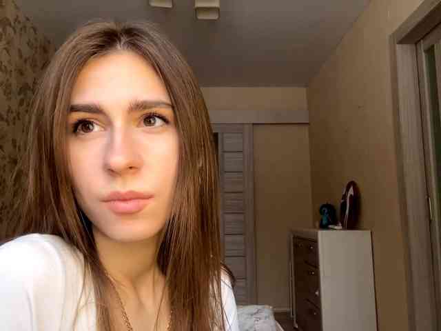 AshantiBadolato webcam