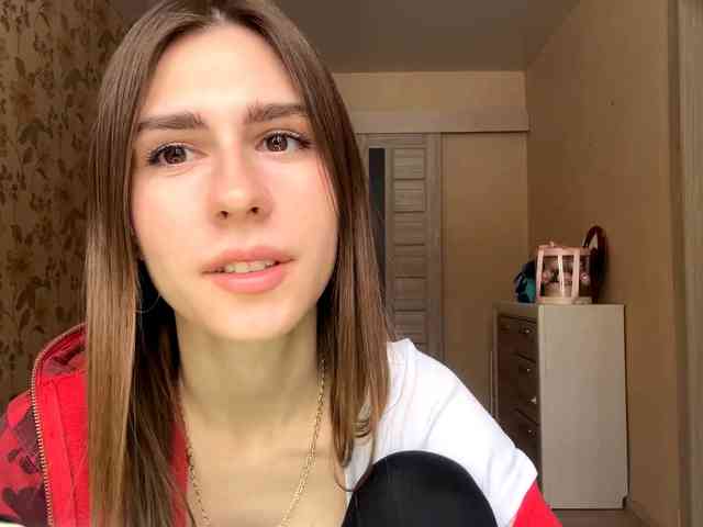 AshantiBadolato webcam