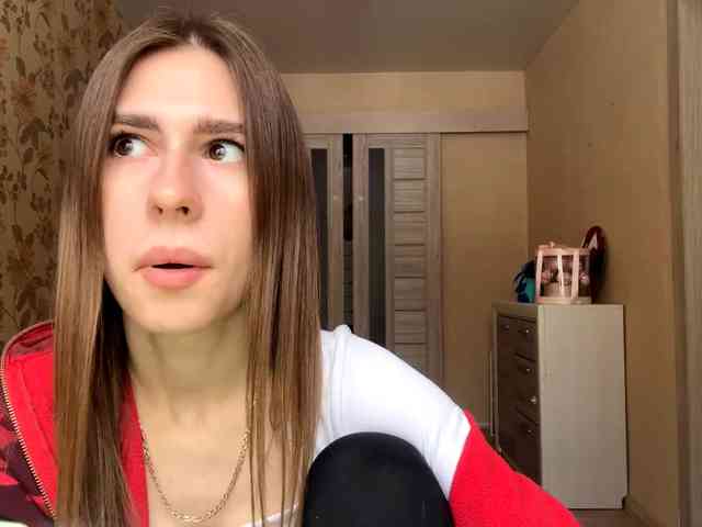 AshantiBadolato webcam