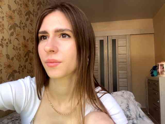 AshantiBadolato webcam