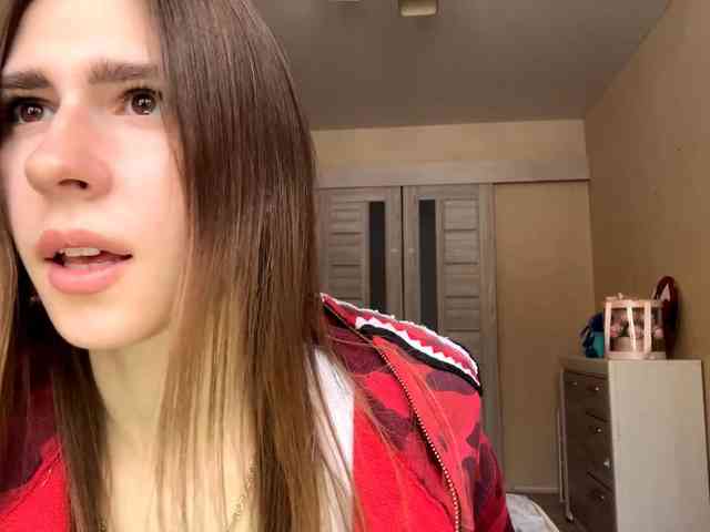 AshantiBadolato webcam