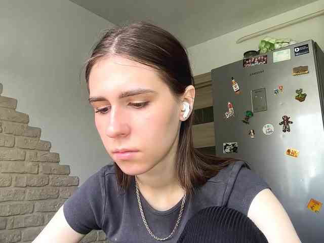 AshantiBadolato webcam