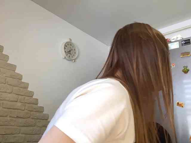 AshantiBadolato webcam