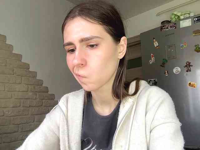 AshantiBadolato webcam