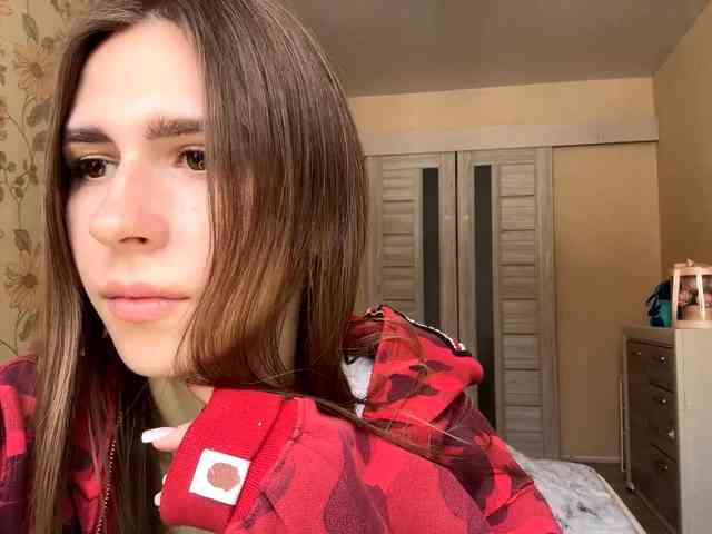 AshantiBadolato webcam