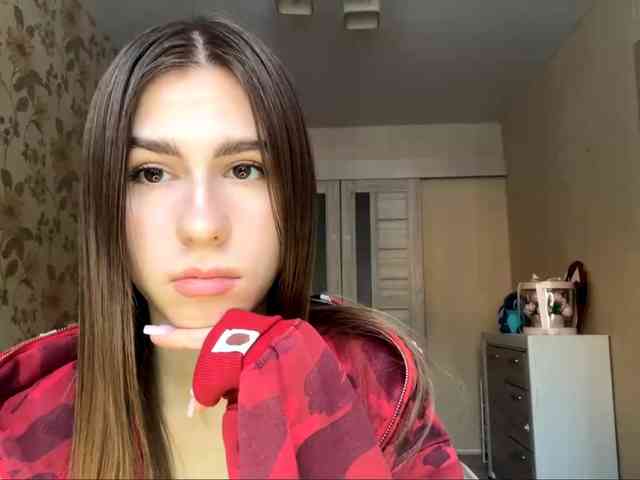 AshantiBadolato webcam